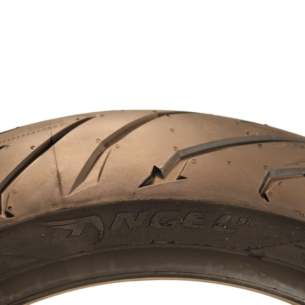 190/55ZR17 Rear Motorcycle Tire V35383