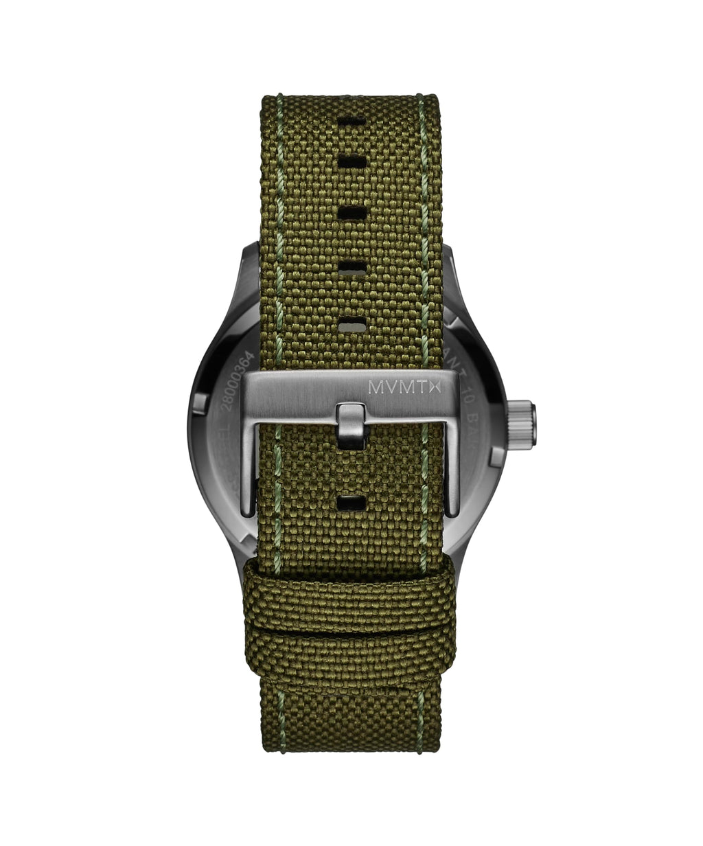 Men's 3 Hand Stainless Steel Nylon Strap Watch 41mm B35543