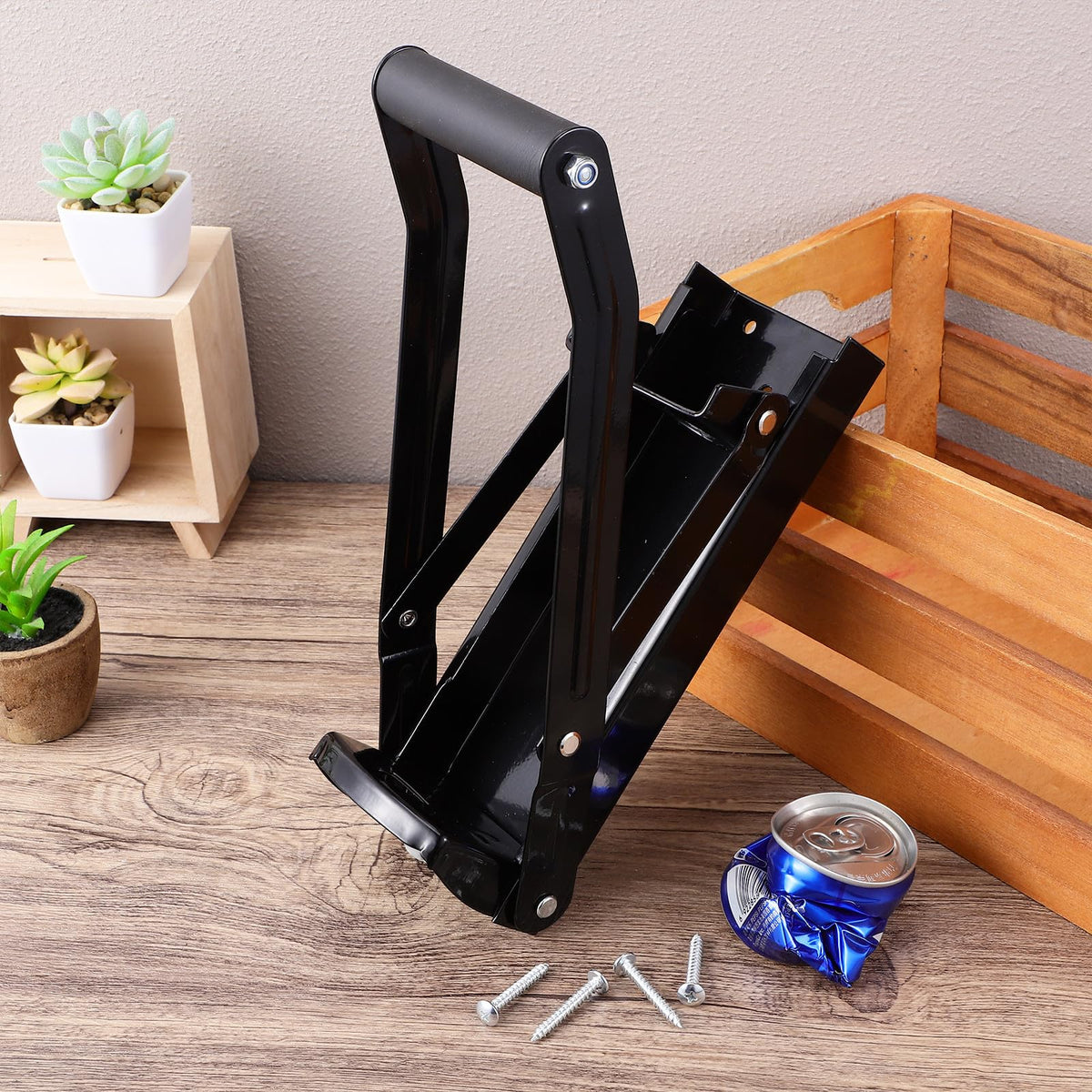 Wall Mounted Can Crusher with Folding Handle F3712